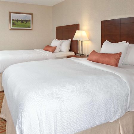 Best Western Belleville Bagian luar foto