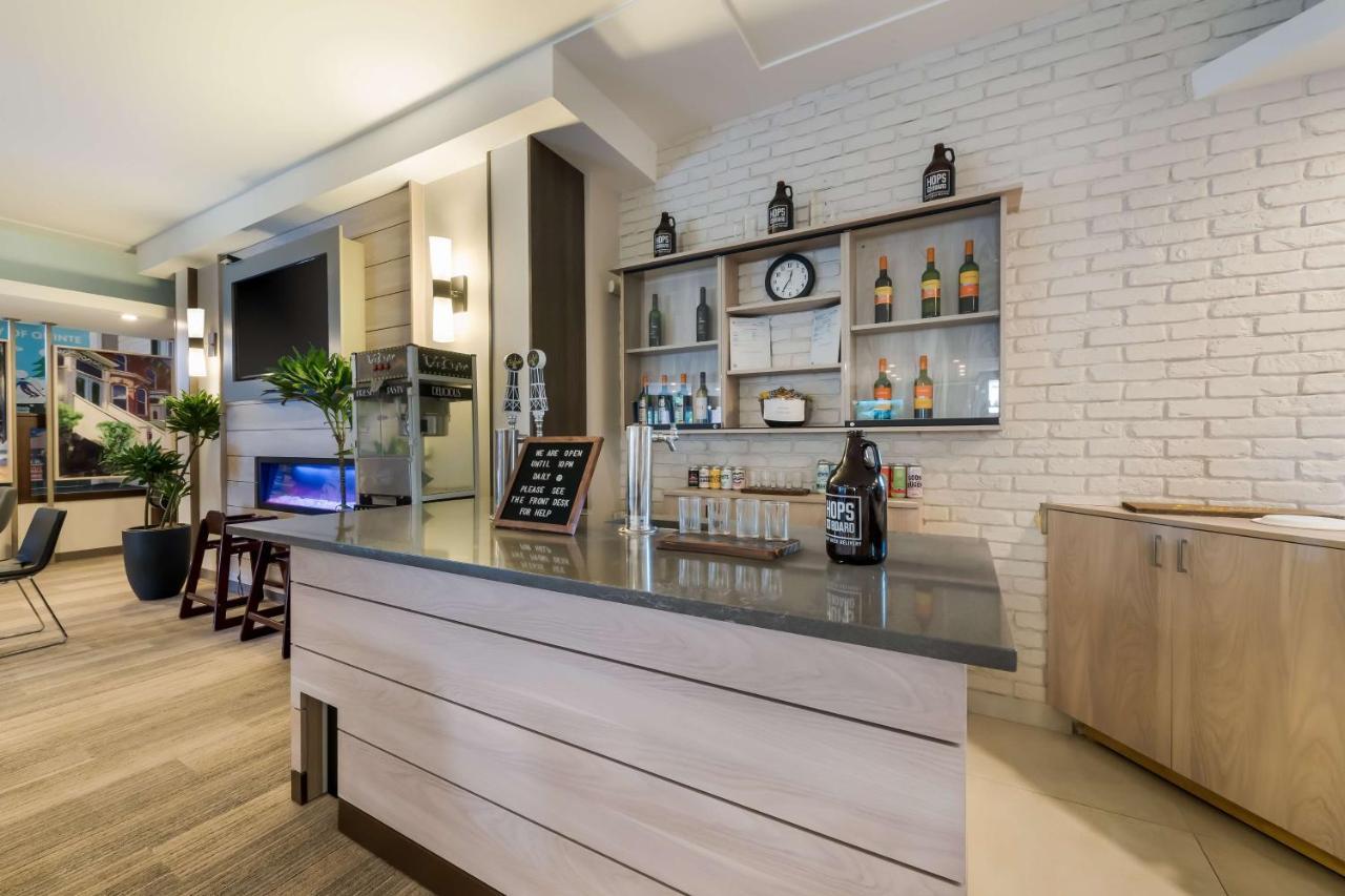 Best Western Belleville Bagian luar foto