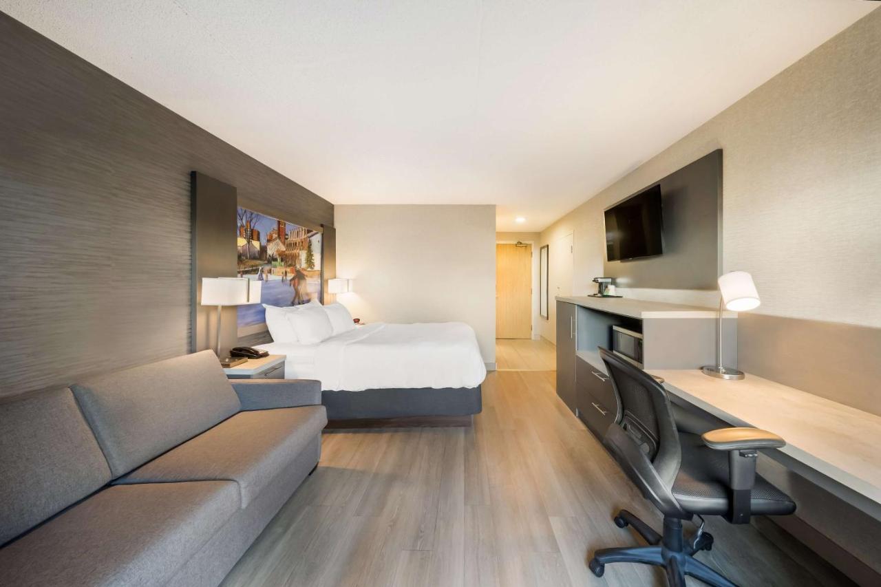 Best Western Belleville Bagian luar foto