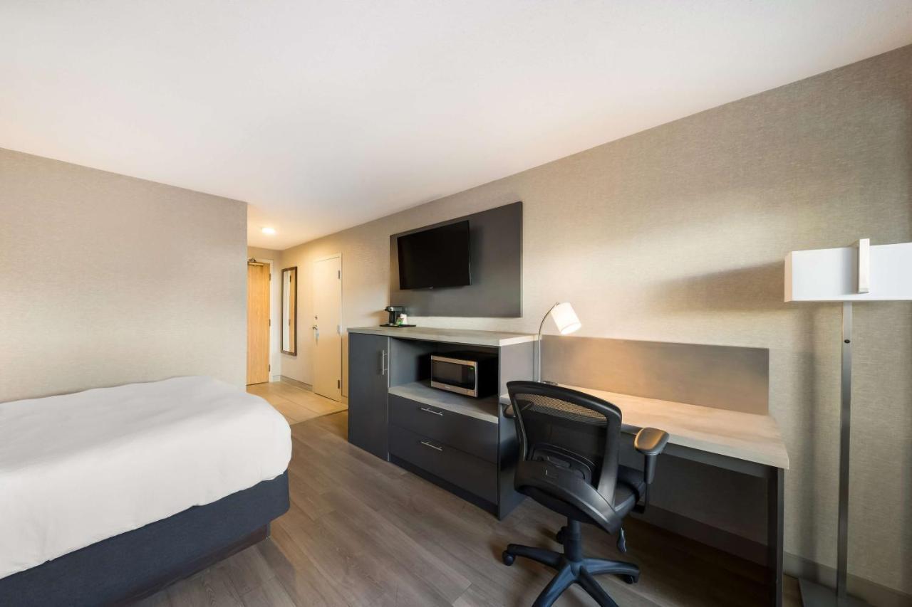 Best Western Belleville Bagian luar foto