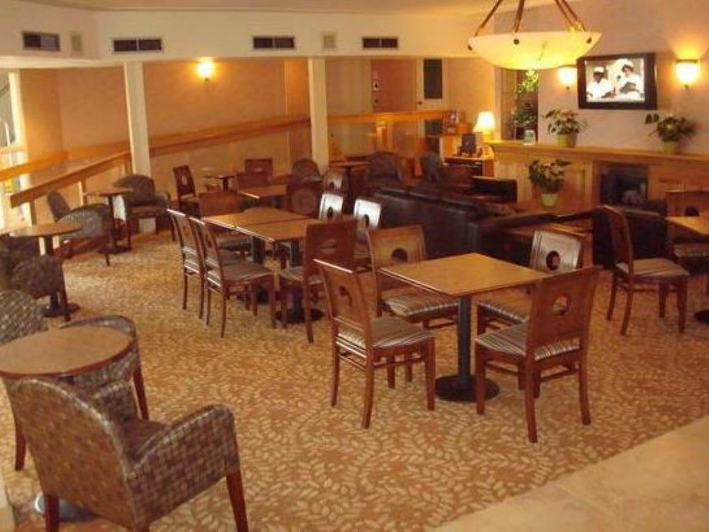 Best Western Belleville Bagian luar foto